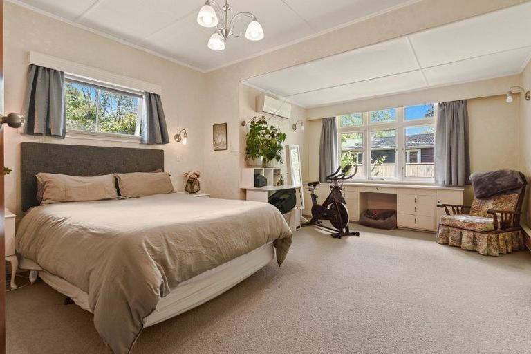 Photo of property in 40 Takinga Street, Mourea, Rotorua, 3074