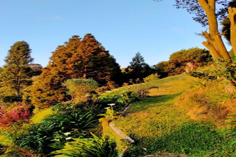 Photo of property in 37a Dingadee Street, Welcome Bay, Tauranga, 3112