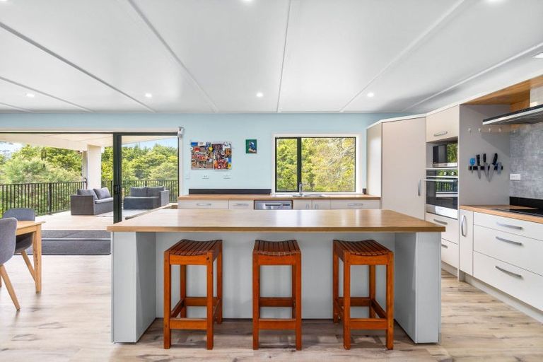 Photo of property in 6 Catherin Servant Close, Maunu, Whangarei, 0110