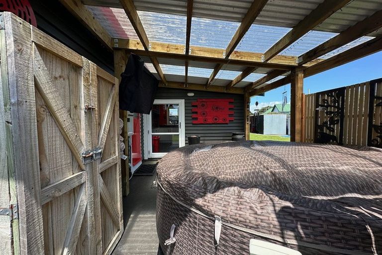 Photo of property in 67 Browne Street, Waitara, 4320