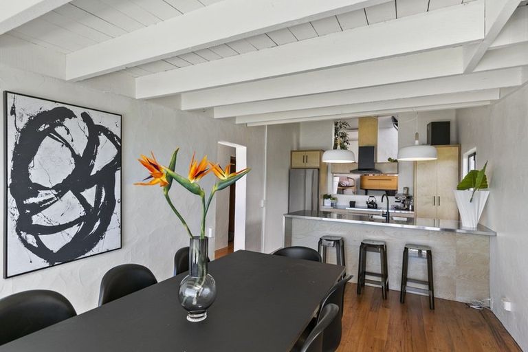 Photo of property in 31 Howard Road, Point Howard, Lower Hutt, 5013