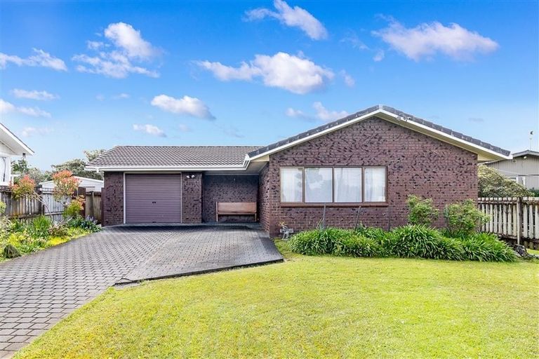 Photo of property in 368 Main Road, Huapai, Kumeu, 0810