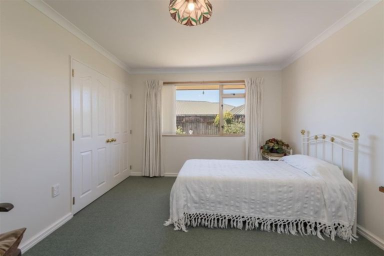 Photo of property in 38 Hoult Crescent, Monaco, Nelson, 7011