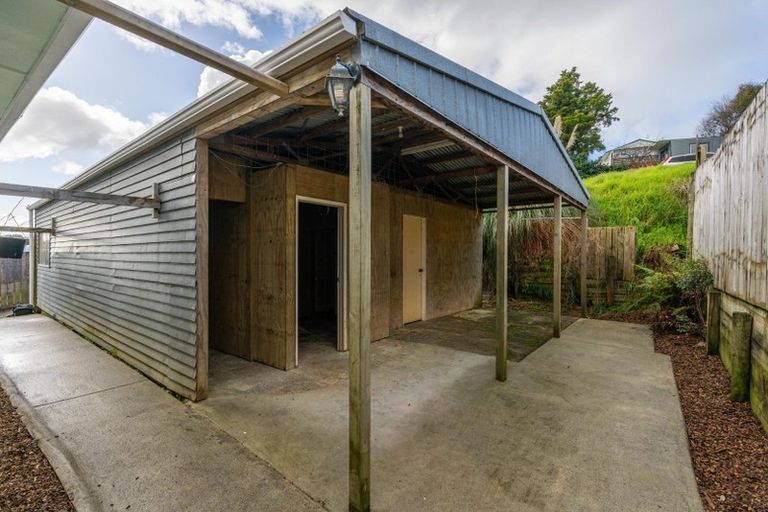 Photo of property in 27 Charles Street, Te Kamo, Whangarei, 0112
