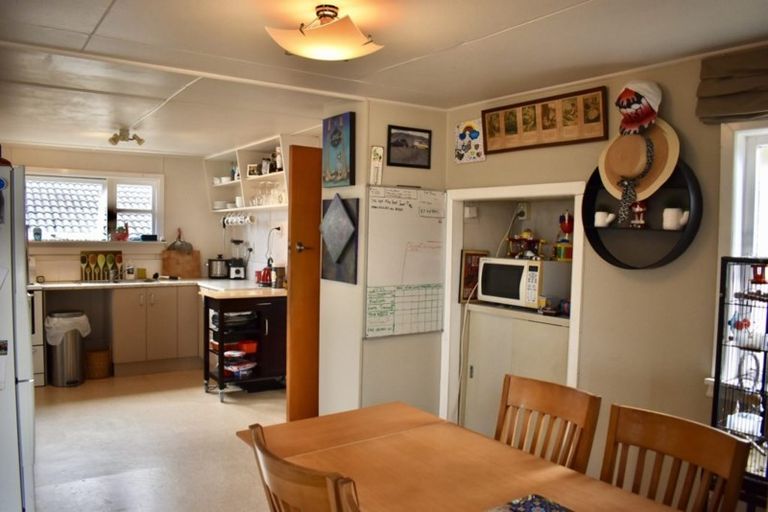 Photo of property in 39 Gawler Street, Te Horo Beach, Otaki, 5581