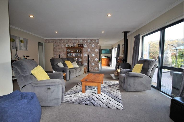 Photo of property in 3 Holdom Place, Clyde, 9330