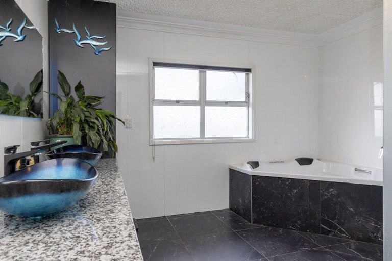 Photo of property in 146 Oruanui Road, Wairakei, Taupo, 3384