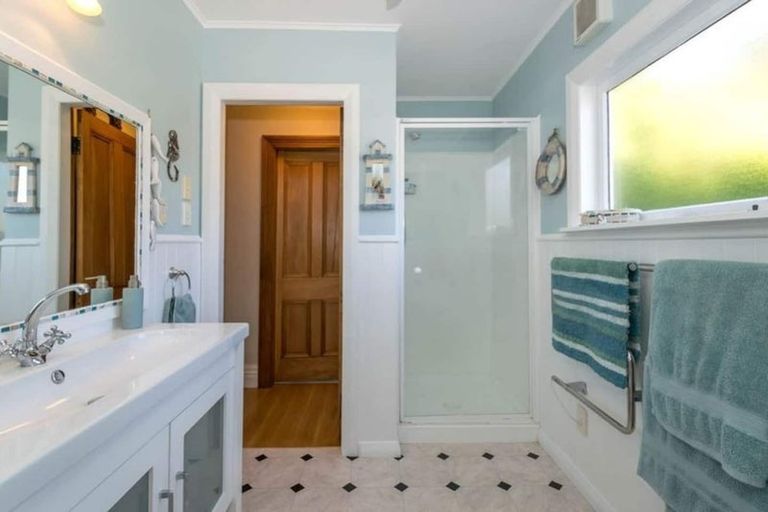 Photo of property in 8 Cook Street, Havelock, 7100