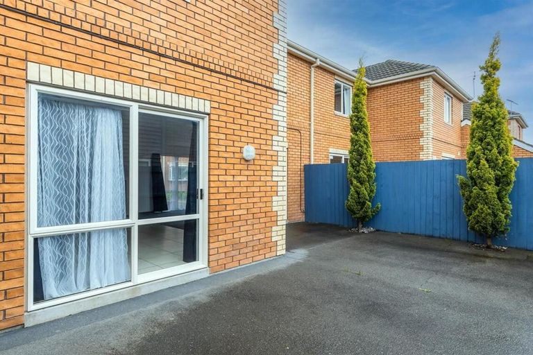 Photo of property in 12b George Street, Riccarton, Christchurch, 8041