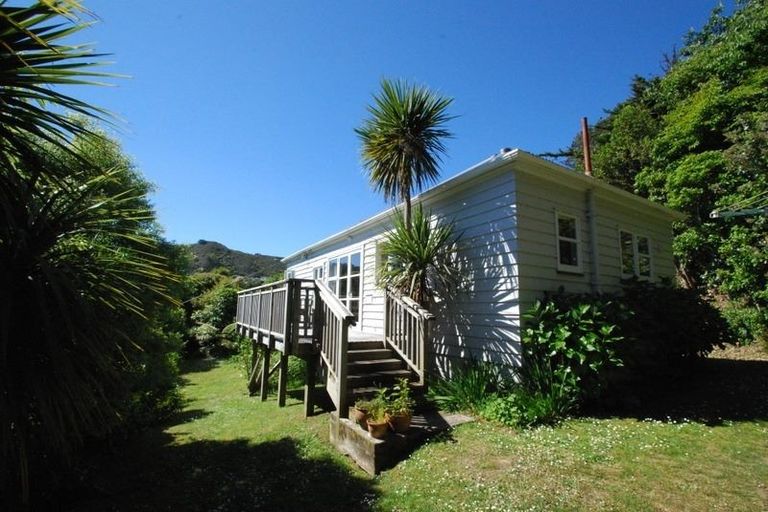 Photo of property in 107 Sunshine Avenue, Karori, Wellington, 6012