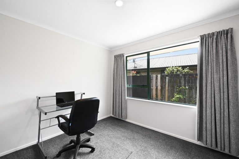 Photo of property in 80 Radiata Street, Fairview Downs, Hamilton, 3214