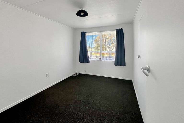 Photo of property in 2 Tenby Terrace, Flaxmere, Hastings, 4120