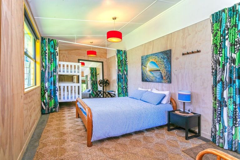 Photo of property in 7 Pye Place, Hot Water Beach, Whitianga, 3591