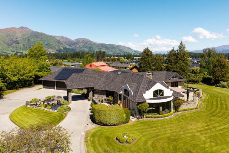 Photo of property in 70 Nichol Street, Lake Hawea, Wanaka, 9382