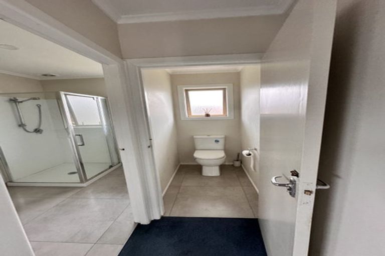 Photo of property in 1/34 Portadown Avenue, Pakuranga Heights, Auckland, 2010