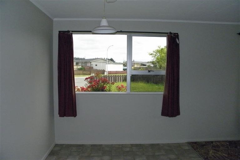 Photo of property in 70 Dunbeath Place, Kew, Invercargill, 9812