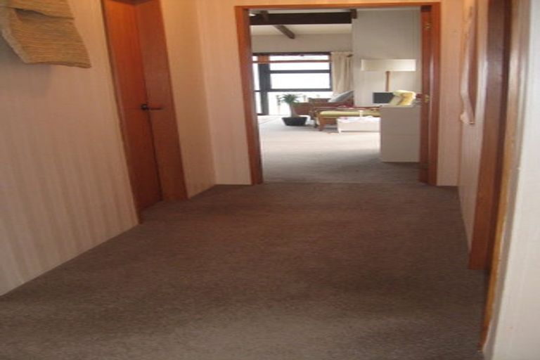 Photo of property in 1/2 Gill Road, Lowry Bay, Lower Hutt, 5013