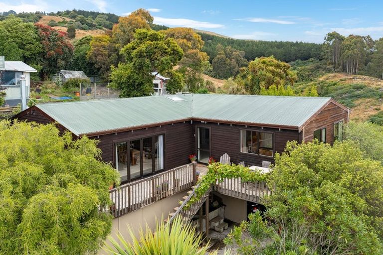 Photo of property in 32 Frances Street, Broad Bay, Dunedin, 9014