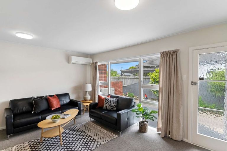 Photo of property in 2/472 Greers Road, Bishopdale, Christchurch, 8053