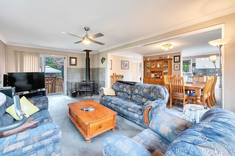 Photo of property in 43 Glendene Avenue, Glendene, Auckland, 0602