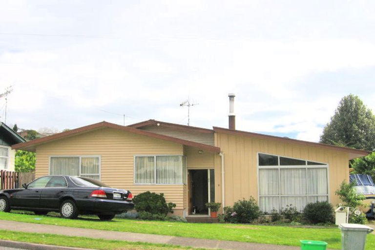 Photo of property in 95 Sherwood Street, Bellevue, Tauranga, 3110
