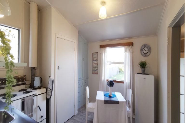 Photo of property in 83 Lowe Street, Avenal, Invercargill, 9810