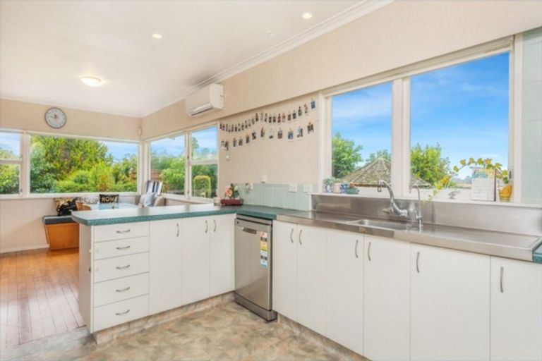 Photo of property in 112 Coronation Road, Morrinsville, 3300