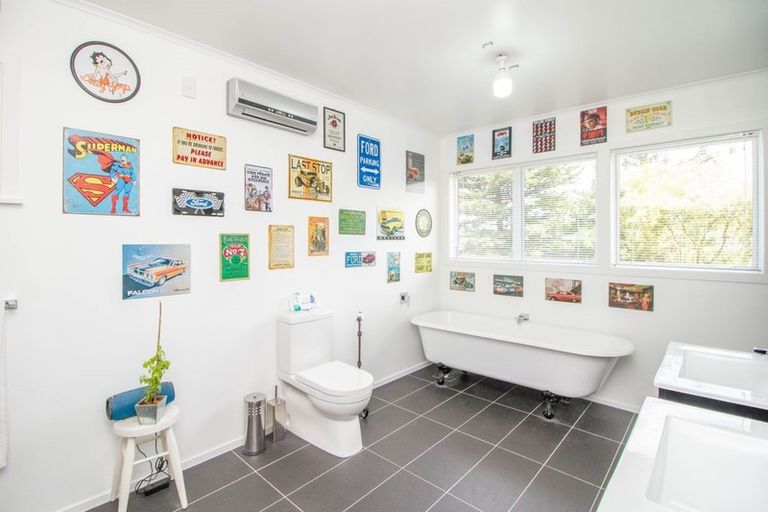 Photo of property in 16 Swainson Street, Naenae, Lower Hutt, 5011