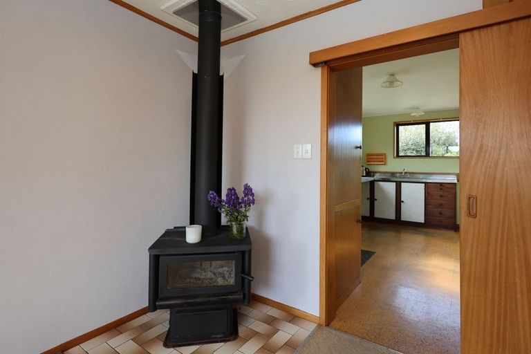 Photo of property in 17 Burnett Street, Kakanui, Oamaru, 9495