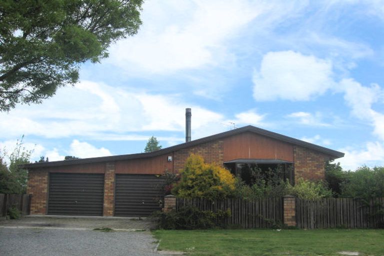 Photo of property in 36 Park Avenue, Oxford, 7430