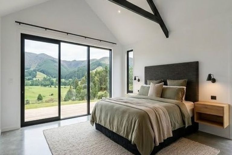 Photo of property in 102 Griggs Road, East Tamaki Heights, Auckland, 2016