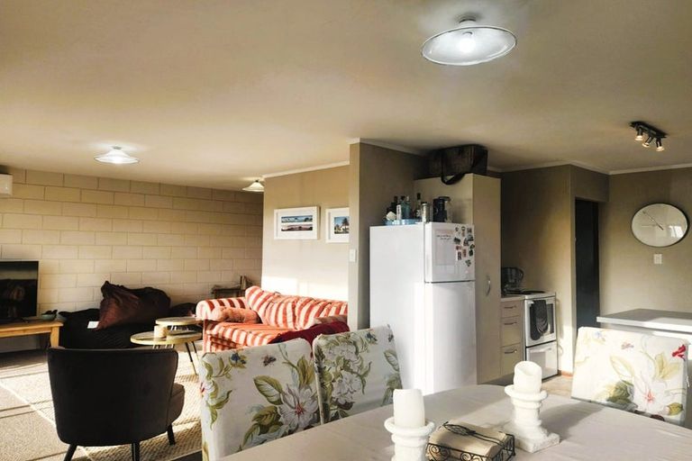 Photo of property in 90b Marine Parade, Mount Maunganui, 3116