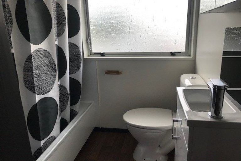 Photo of property in 1/64 Amyes Road, Hornby, Christchurch, 8042