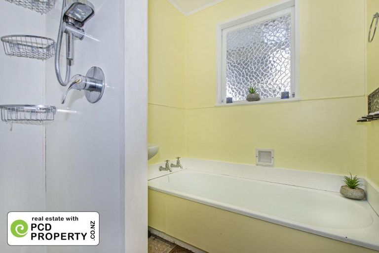 Photo of property in 2 Winston Street, Tikipunga, Whangarei, 0112