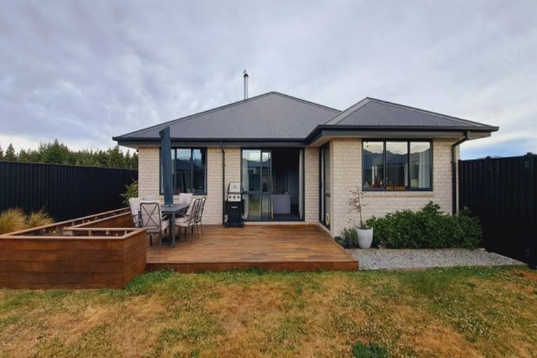Photo of property in 27 Grandvue Drive, Twizel, 7901