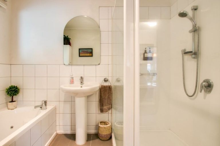 Photo of property in 12 Henderson Crescent, Onekawa, Napier, 4110