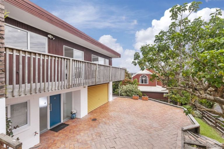 Photo of property in 4/87 Ocean View Road, Hillcrest, Auckland, 0627