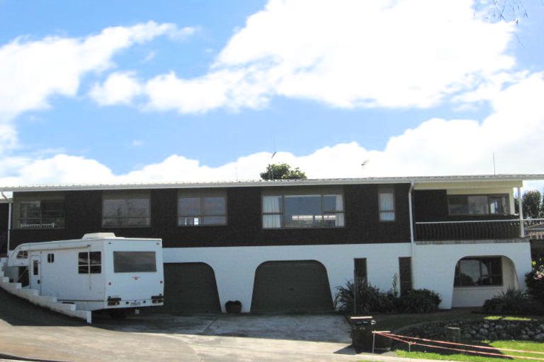 Photo of property in 214 Fairway Drive, Te Kamo, Whangarei, 0112