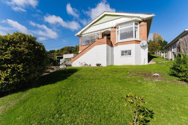 Photo of property in 16 Braeside, Kinmont Park, Mosgiel, 9024