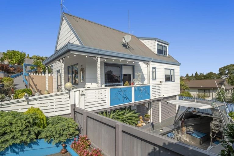 Photo of property in 3a Ferndown Close, Brookfield, Tauranga, 3110