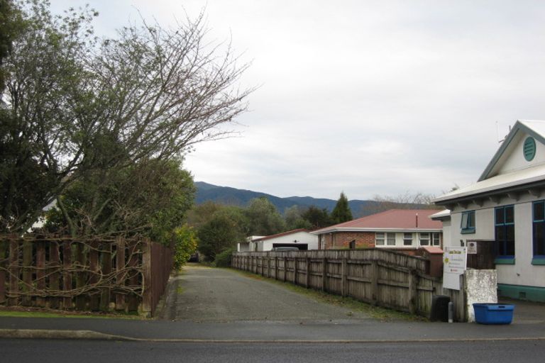Photo of property in 151 Commercial Street, Takaka, 7110