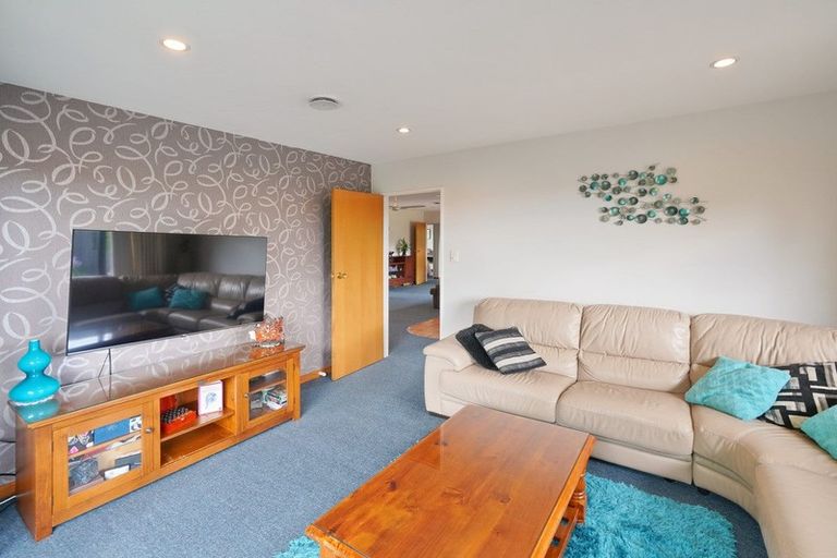 Photo of property in 12 Pearce Place, Kaiapoi, 7630