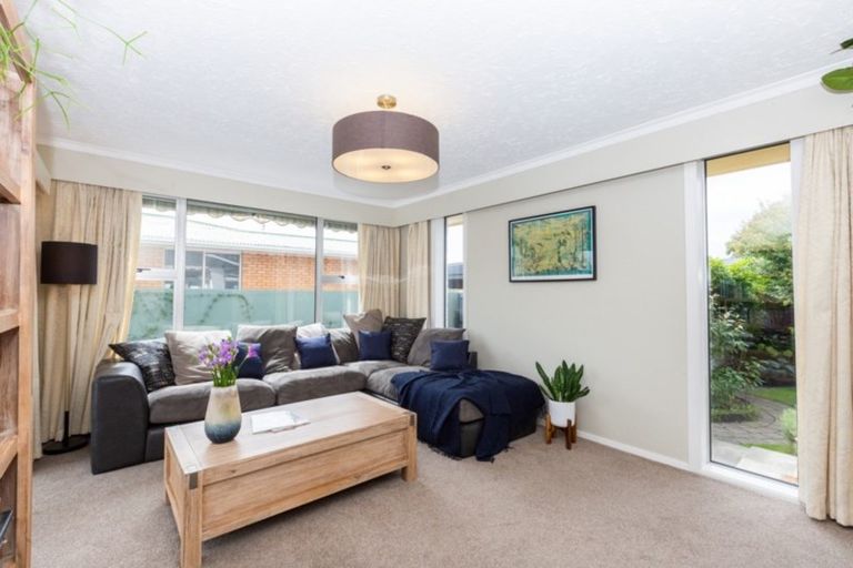 Photo of property in 260 Hendersons Road, Hoon Hay, Christchurch, 8025