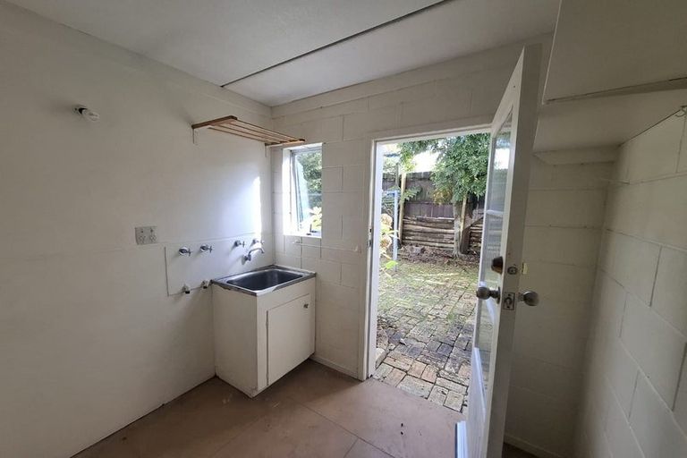 Photo of property in 80 Velma Road, Hillcrest, Auckland, 0627