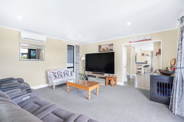 Photo of property in 23 Aloma Way, Glenview, Hamilton, 3206