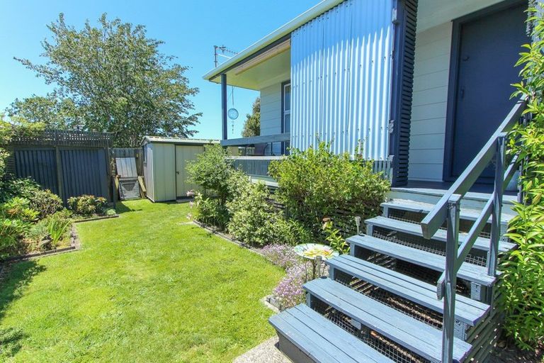 Photo of property in 21a Pohutukawa Drive, Owhata, Rotorua, 3010