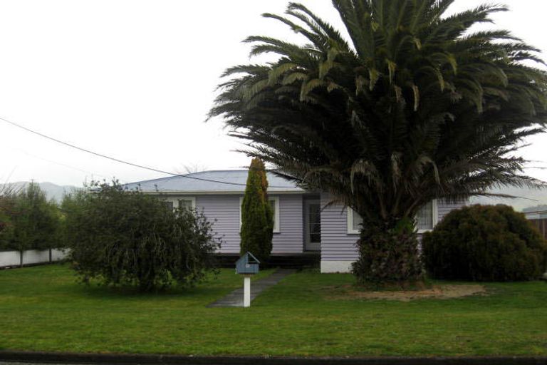 Photo of property in 30 Taverner Street, Carterton, 5713