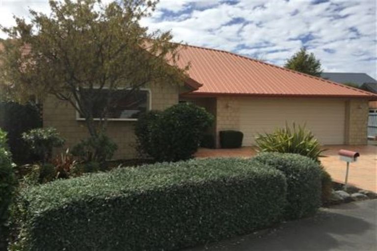 Photo of property in 6 Wedmore Close, Burwood, Christchurch, 8083