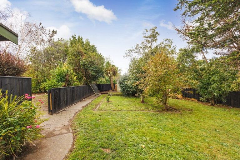 Photo of property in 8a Humphrey Street, Marton, 4710