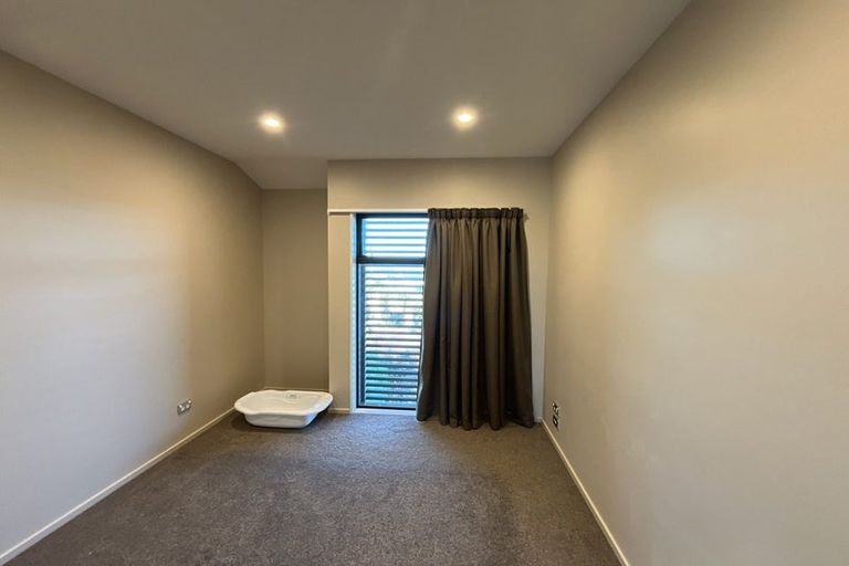 Photo of property in 21 Bellbird Lane, Marshland, Christchurch, 8083